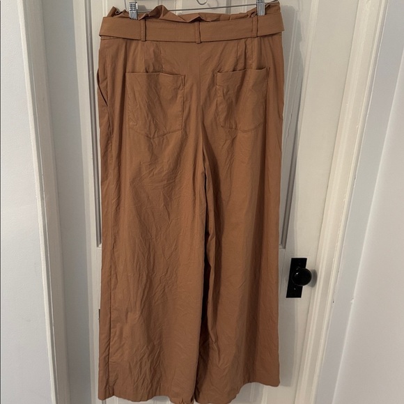 Express // Super High Waisted Belted Paperbag Wide Leg Pant - Picture 6 of 6